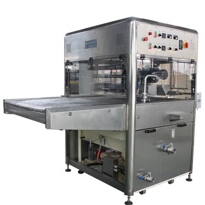 kupować Linia Enrobing Fudge Enrober z 15M tunelem chłodzącym Copeland Sprężarka chłodząca system sterowania PLC online manufacture