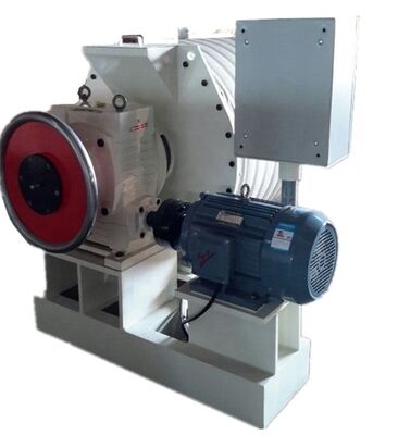 kupować Maszyna do topienia czekolady 2,2 kW, pojemność 150 kg, odpowiednia do ciągłego przetwarzania i topienia czekolady produkcja online